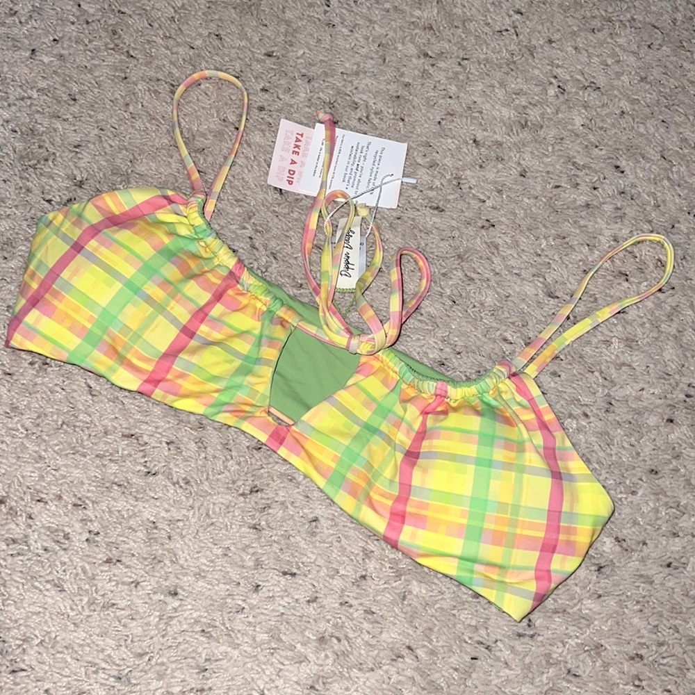 NWT Dippin’ Daisy’s Swim Top
